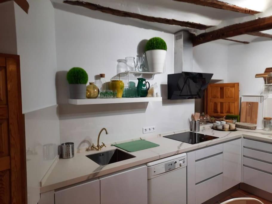 Casa Florentino Casa Centenaria Torre Val De San Pedro Eksteriør billede